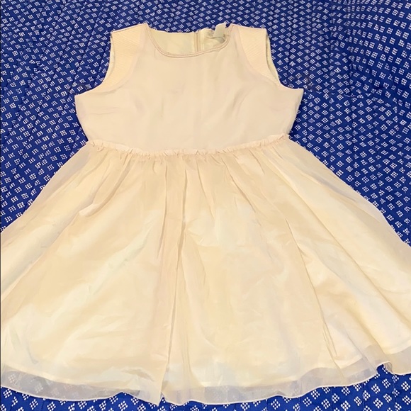 ‼️NEVER BEEN WORN‼️Lightweight, Sleeveless👗 - Picture 2 of 6